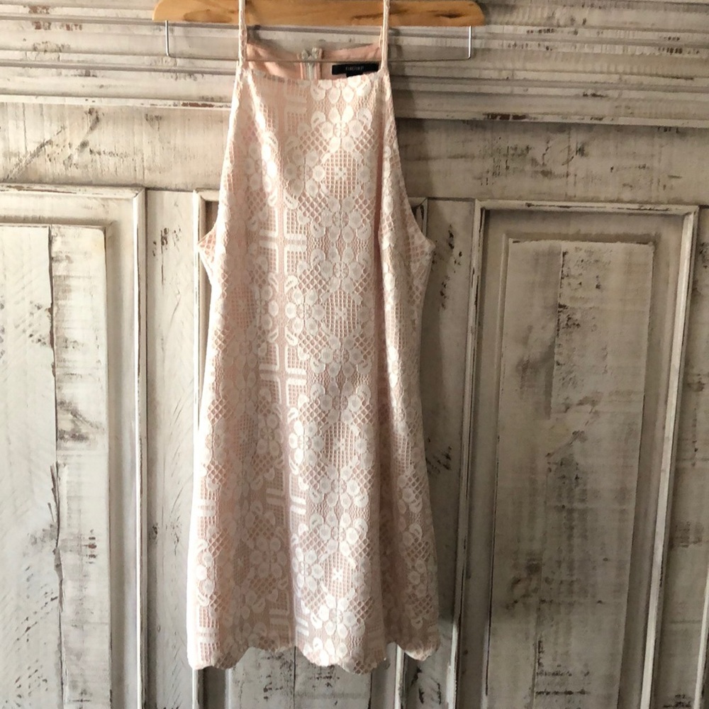 🌵Mini White Lace Scalloped Edge Dress🌵